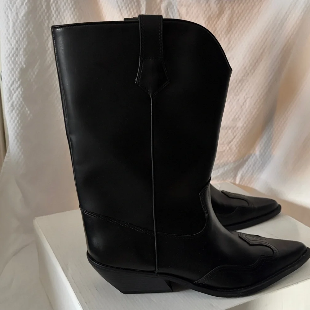 BNIB Abound size 9m Black faux Leather Cowgirl Boots pointed toe small heel - Picture 7 of 10